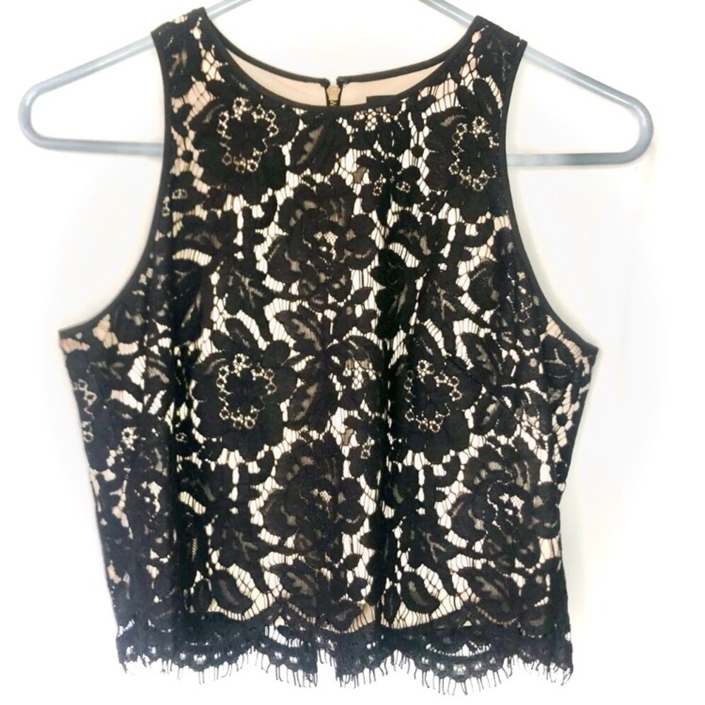 White House Black Market Lace Top Black Floral Sleeveless Crew Neck